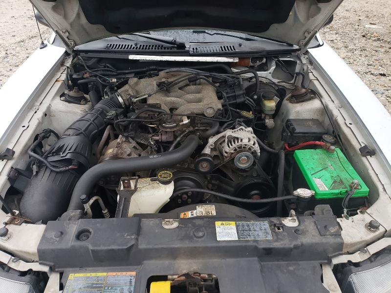 67166606 :رقم المزاد ، 1FAFP40452F126277 vin ، 2002 Ford Mustang مزاد بيع