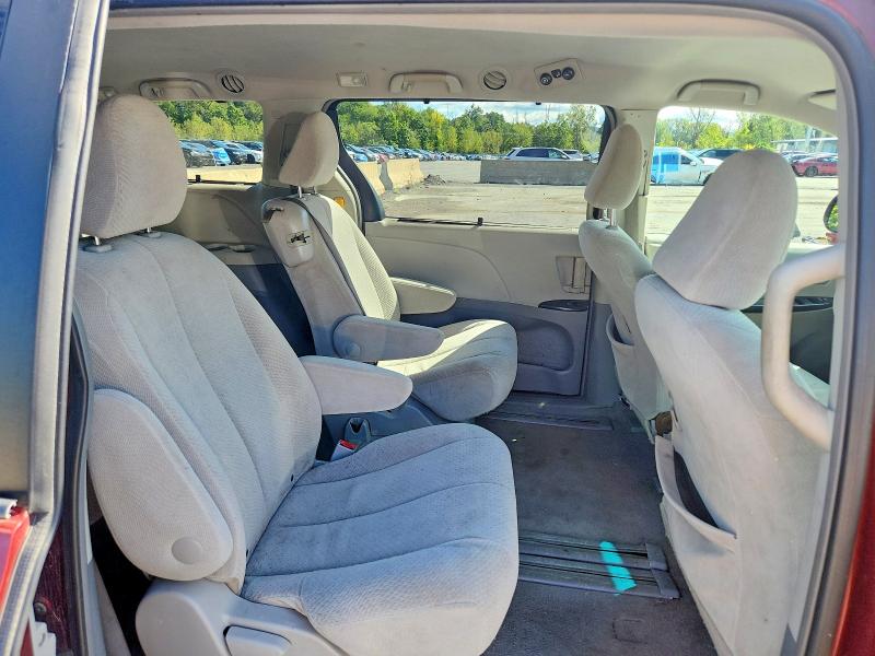 Aukcja sprzedaży 2011 Toyota Sienna, vin: 5TDKK3DC1BS106790, numer aukcji: 68096706