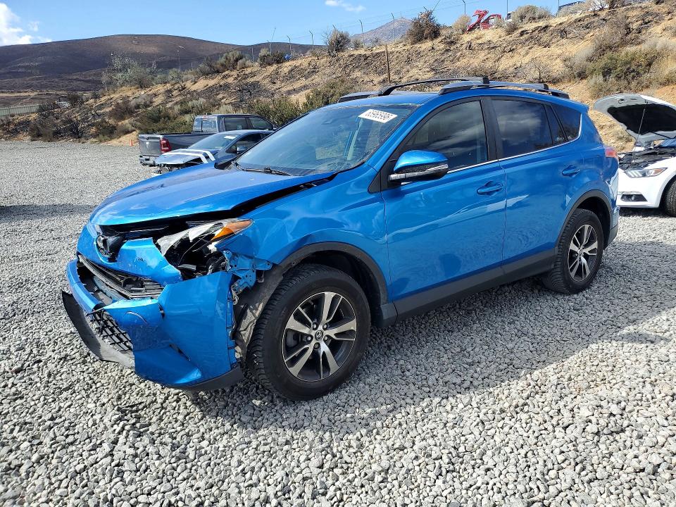 Продаж на аукціоні авто 2018 Toyota Rav4, vin: JTMRFREV1JJ747410, номер лоту: 65965996