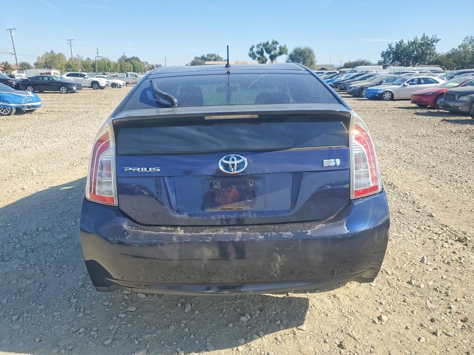 2014 Toyota Prius მანქანა იყიდება აუქციონზე, vin: JTDKN3DU3E1751457, აუქციონის ნომერი: 68431186