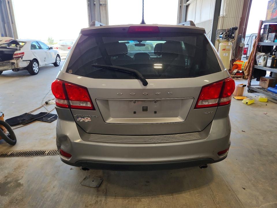 2015 Dodge Journey მანქანა იყიდება აუქციონზე, vin: 3C4PDCBG4FT588723, აუქციონის ნომერი: 67484546