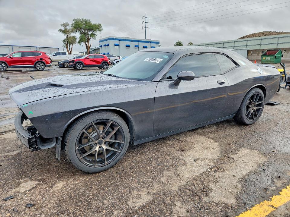 Auction sale of the 2015 Dodge Challenger, vin: 2C3CDZBG3FH899915, lot number: 70066866
