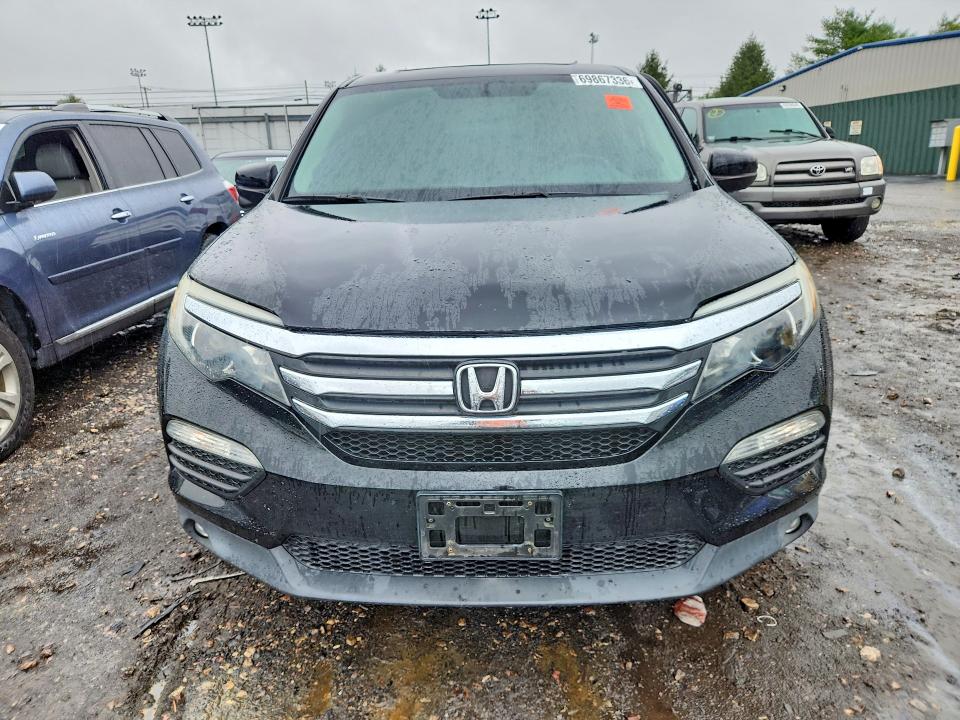 69867336 :رقم المزاد ، 5FNYF6H54JB009937 vin ، 2018 Honda Pilot مزاد بيع
