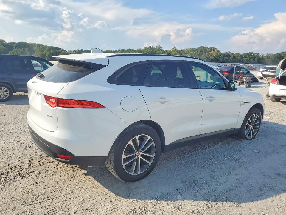 69908066 :رقم المزاد ، SADCJ2FN7JA262445 vin ، 2018 Jaguar F-pace مزاد بيع