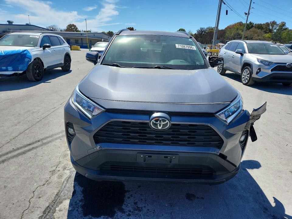2019 Toyota Rav4 მანქანა იყიდება აუქციონზე, vin: JTMP1RFV5KD007184, აუქციონის ნომერი: 71087096