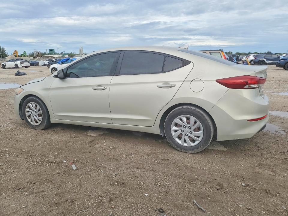 71089296 :رقم المزاد ، 5NPD74LF2HH177572 vin ، 2017 Hyundai Elantra مزاد بيع