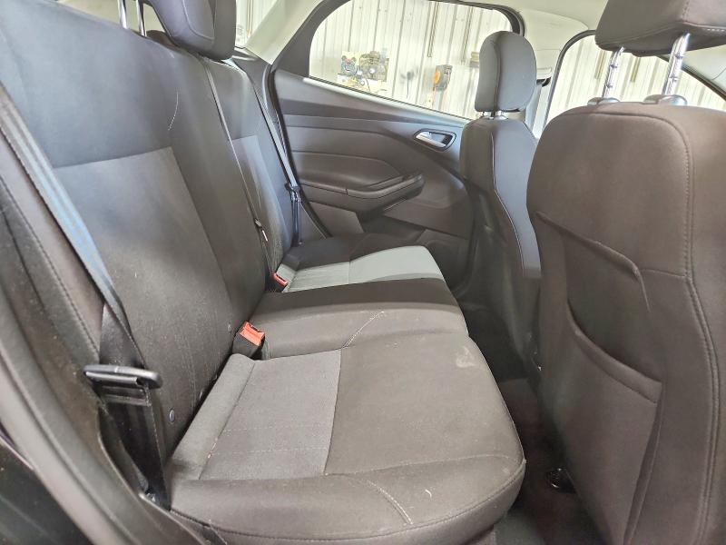70033106 :رقم المزاد ، 1FADP3K29HL246462 vin ، 2017 Ford Focus مزاد بيع