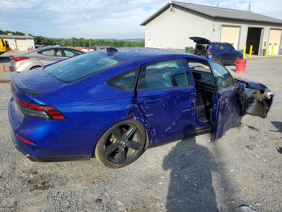 2023 Honda Accord მანქანა იყიდება აუქციონზე, vin: 1HGCY2F74PA017332, აუქციონის ნომერი: 68310566
