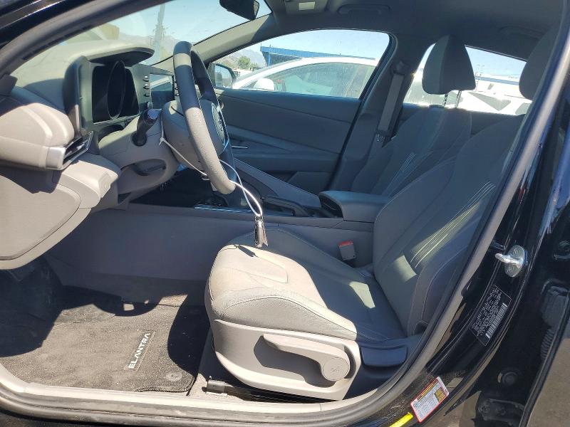 70072666 :رقم المزاد ، KMHLM4AG5NU286945 vin ، 2022 Hyundai Elantra مزاد بيع