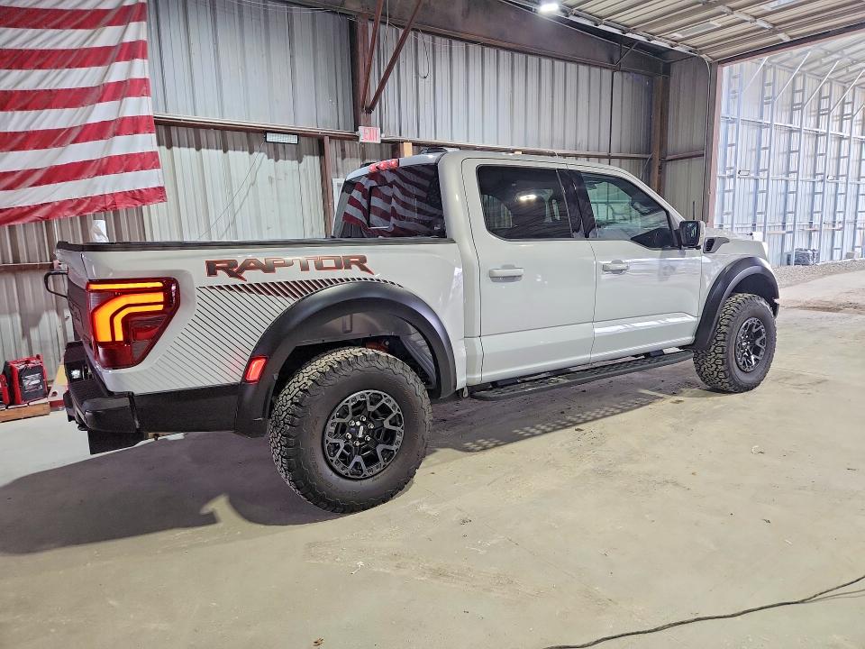 70123476 :رقم المزاد ، 1FTFW1RG8SFC13101 vin ، 2025 Ford F150 مزاد بيع
