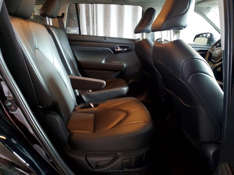 Продажа на аукционе авто 2026 Toyota Highlander Hybrid, vin: 5TDKBRCH3TS698291, номер лота: 69210176