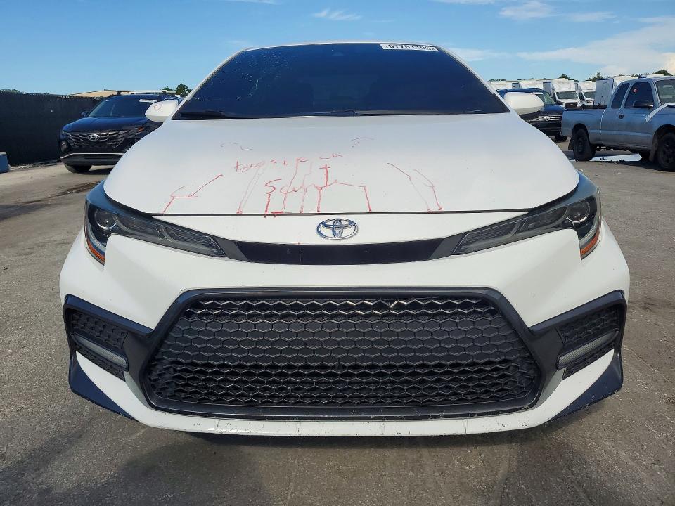 67781196 :رقم المزاد ، 5YFS4RCE3LP057554 vin ، 2020 Toyota Corolla مزاد بيع