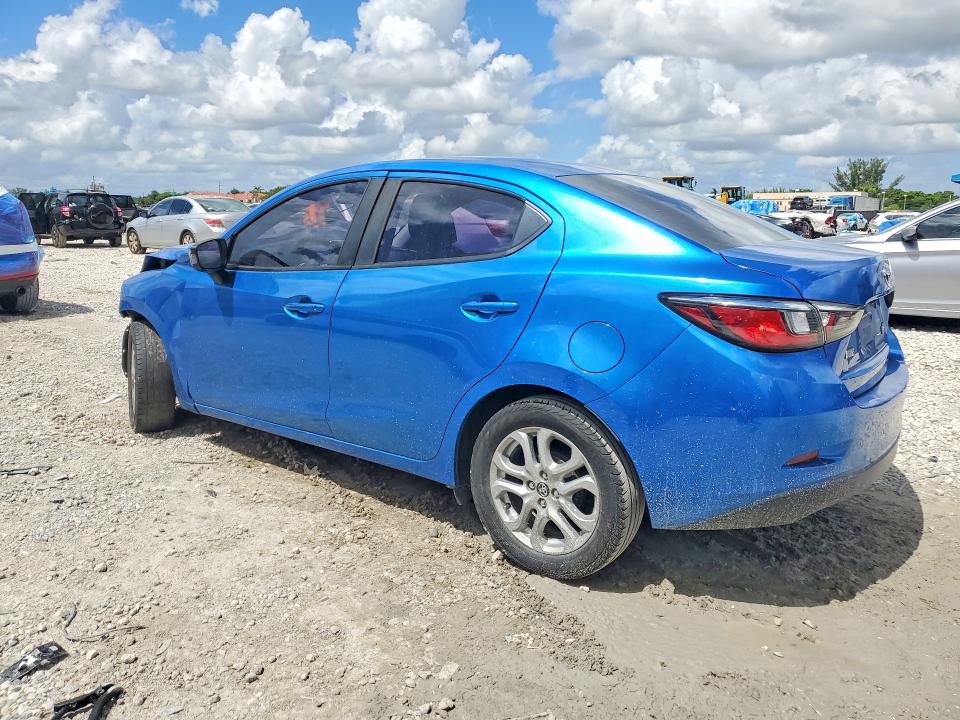 Продажа на аукционе авто 2018 Toyota Yaris Ia, vin: 3MYDLBYV0JY333716, номер лота: 69727896