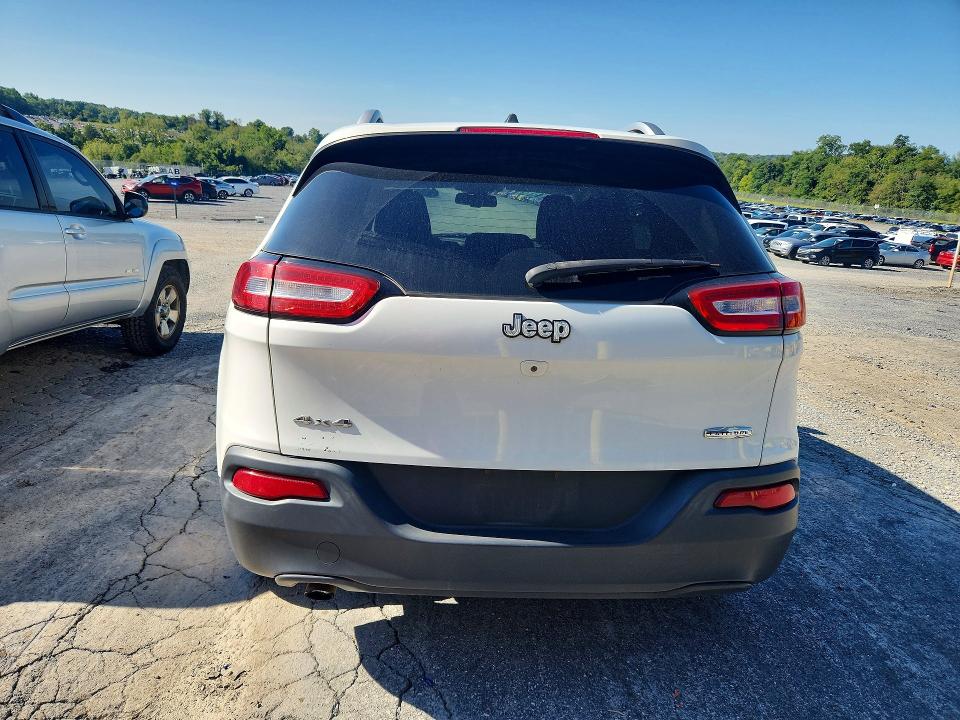 67531796 :رقم المزاد ، 1C4PJMCB1GW146253 vin ، 2016 Jeep Cherokee مزاد بيع