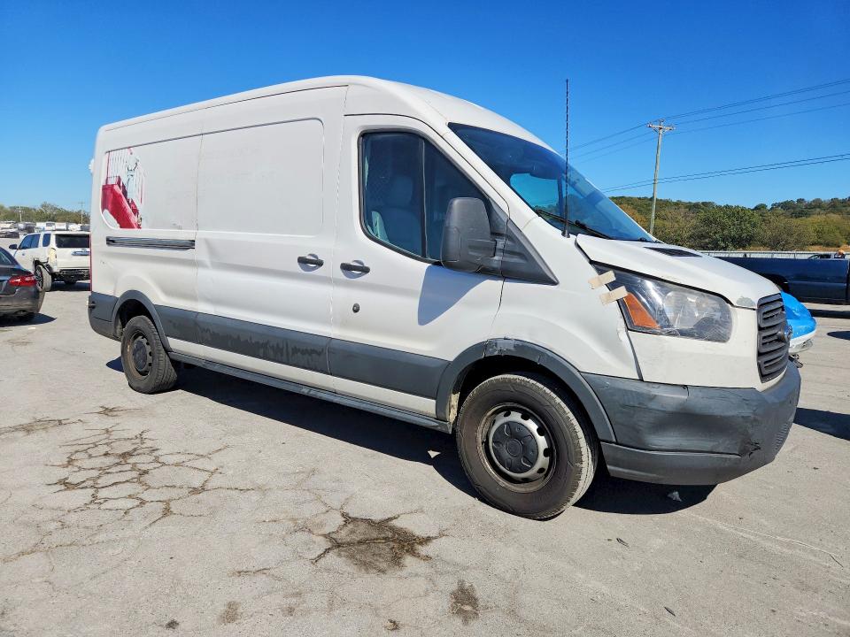 70264706 :رقم المزاد ، 1FTYR2CM3HKA66366 vin ، 2017 Ford Transit مزاد بيع