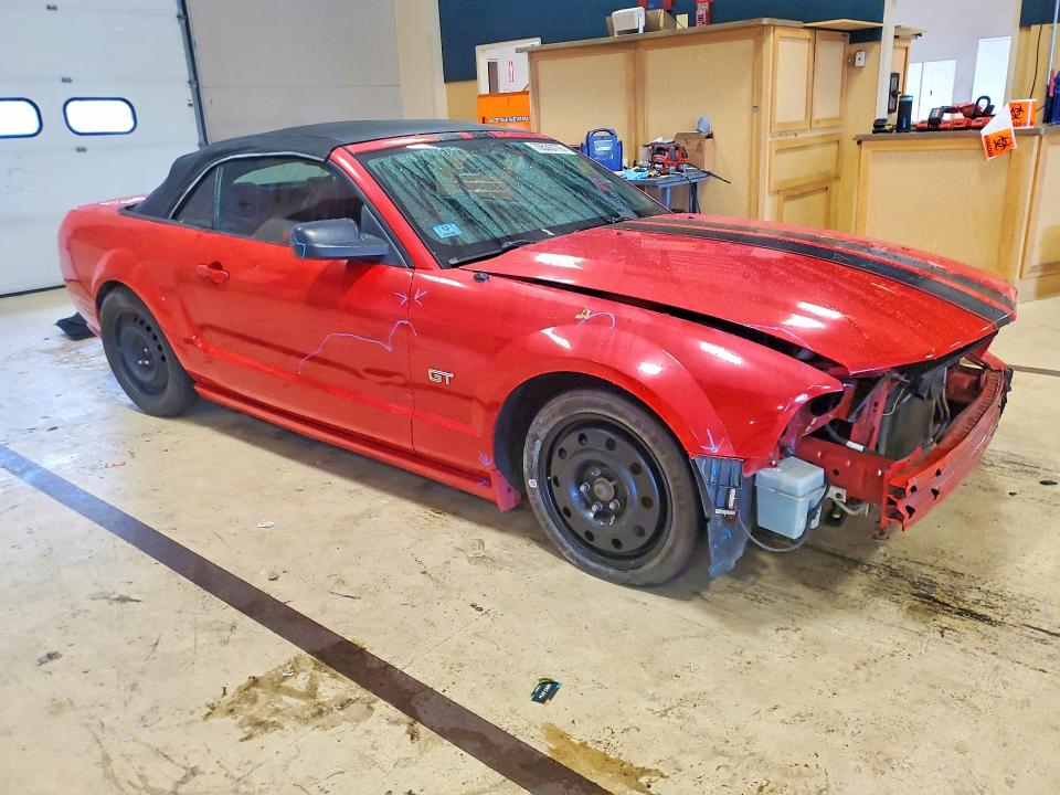 Продажа на аукционе авто 2005 Ford Mustang, vin: 1ZVHT85H855245644, номер лота: 70536776
