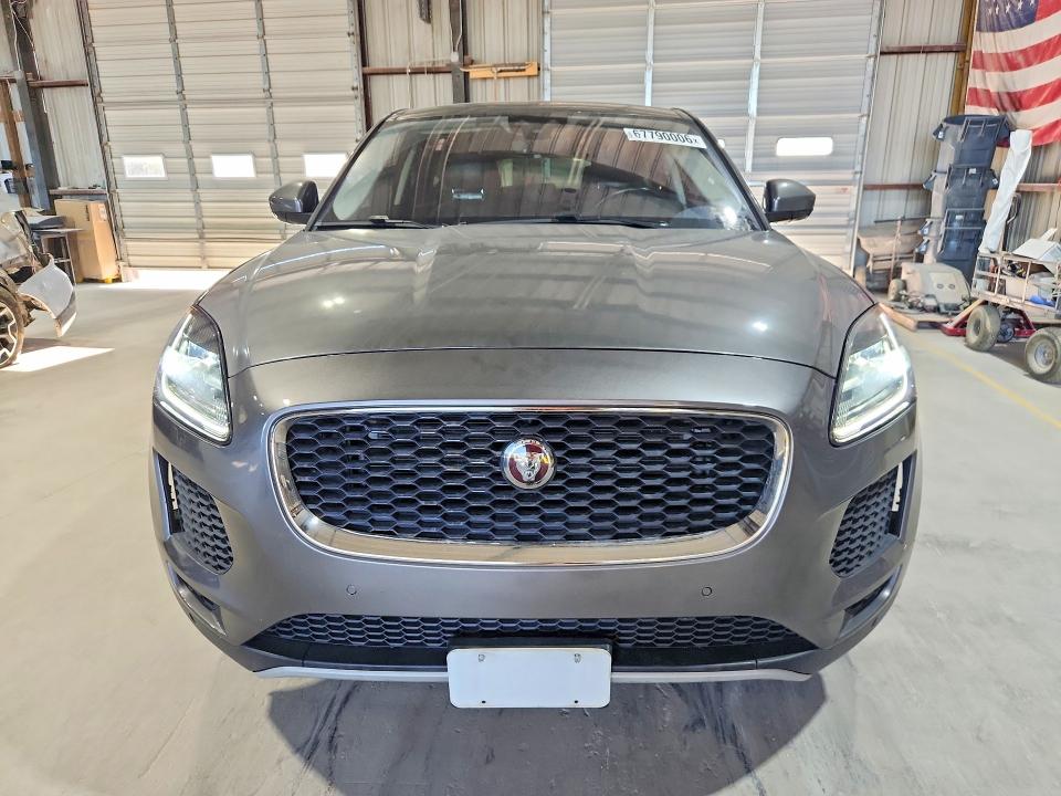2018 Jaguar E-pace მანქანა იყიდება აუქციონზე, vin: SADFJ2FX9J1Z15632, აუქციონის ნომერი: 67790006