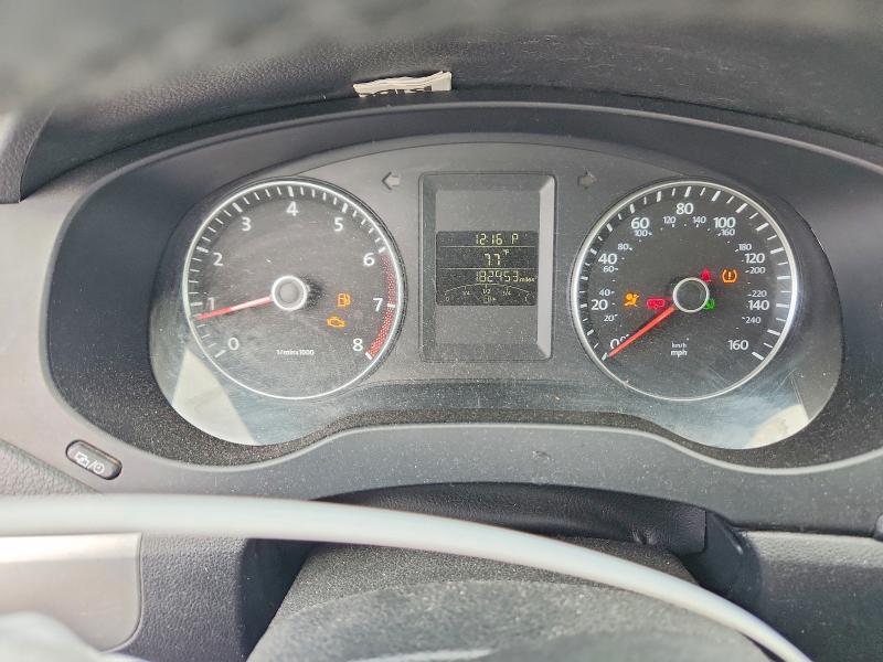 2013 Volkswagen Jetta მანქანა იყიდება აუქციონზე, vin: 3VWDP7AJ0DM377330, აუქციონის ნომერი: 69203946
