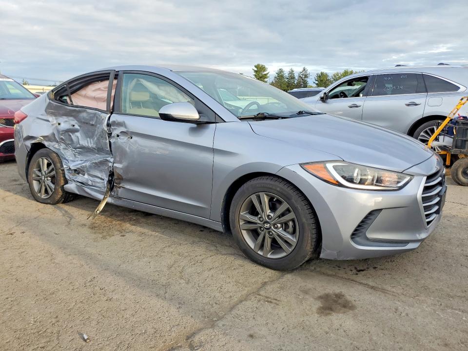 71379286 :رقم المزاد ، 5NPD84LF1HH003585 vin ، 2017 Hyundai Elantra مزاد بيع
