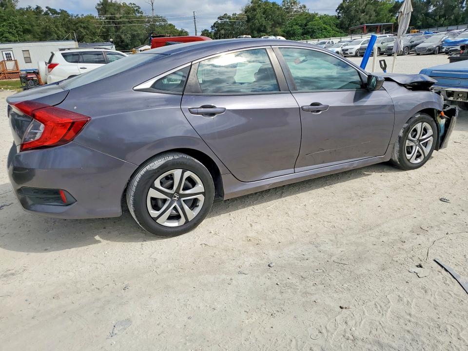 70506246 :رقم المزاد ، 19XFC2F58HE031077 vin ، 2017 Honda Civic مزاد بيع