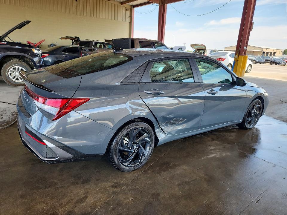 70068986 :رقم المزاد ، KMHLM4DG5TU218041 vin ، 2026 Hyundai Elantra مزاد بيع