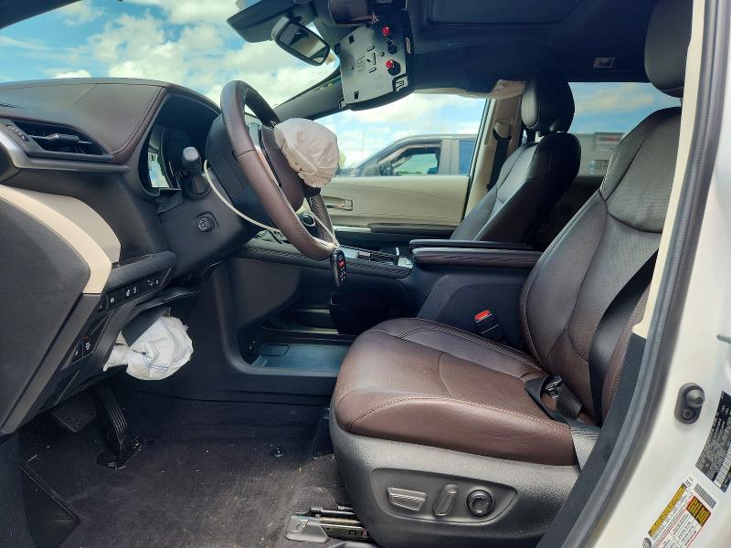 Продажа на аукционе авто 2024 Toyota Sienna, vin: 5TDESKFC5RS129911, номер лота: 68165726