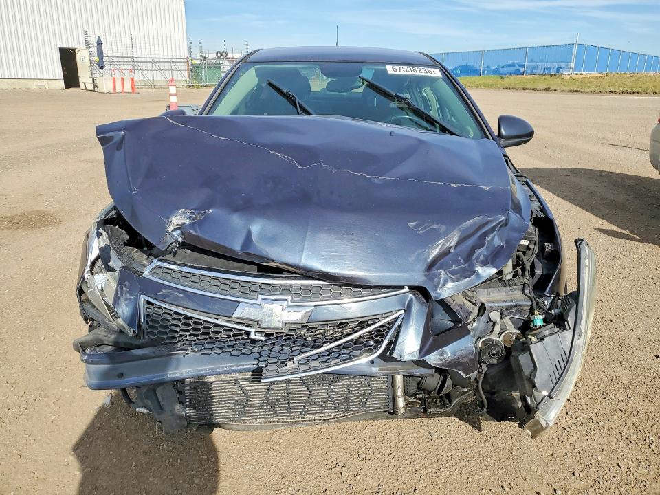 2014 Chevrolet Cruze მანქანა იყიდება აუქციონზე, vin: 1G1PC5SB5E7116075, აუქციონის ნომერი: 67538236
