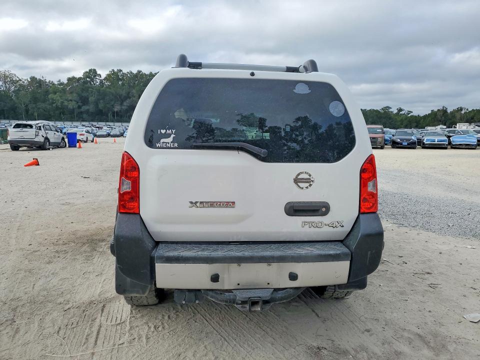 2011 Nissan Xterra მანქანა იყიდება აუქციონზე, vin: 5N1AN0NW6BC520347, აუქციონის ნომერი: 69572676