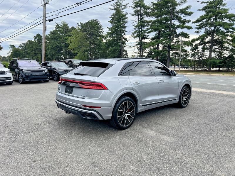 68377176 :رقم المزاد ، WA1EVAF11LD004062 vin ، 2020 Audi Q8 مزاد بيع