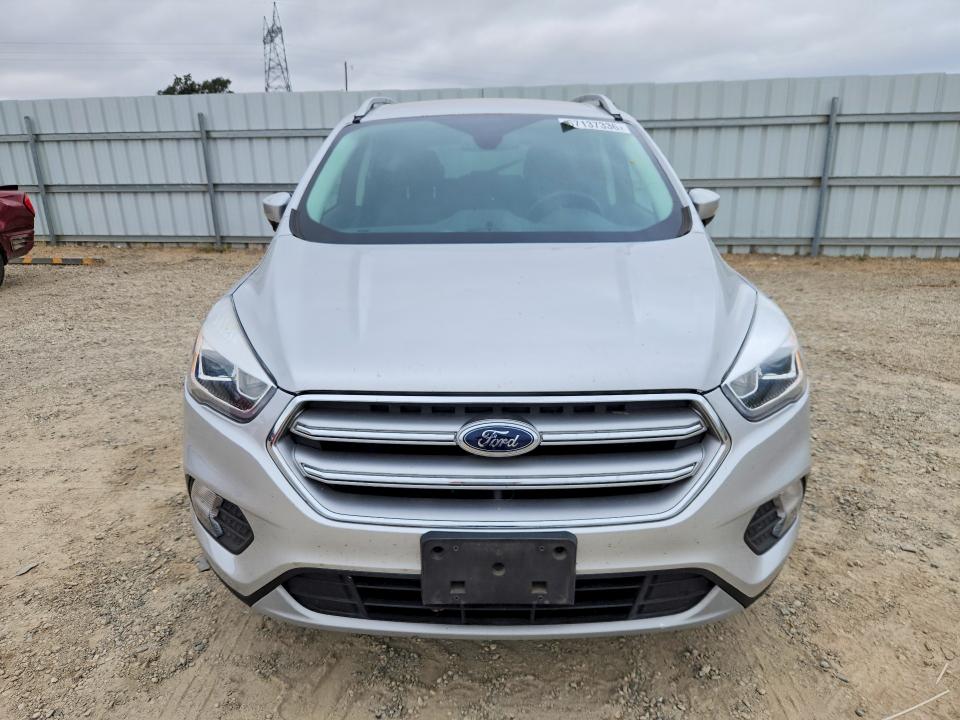 Продаж на аукціоні авто 2017 Ford Escape, vin: 1FMCU0J97HUF08822, номер лоту: 67137336