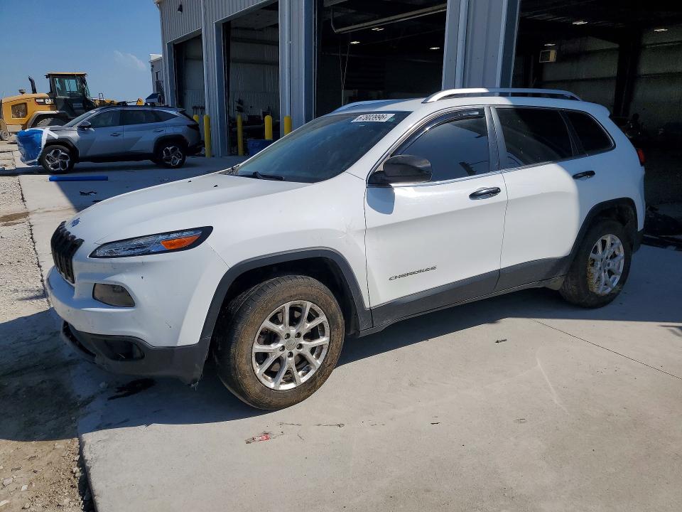 Продаж на аукціоні авто 2018 Jeep Cherokee, vin: 1C4PJMCB9JD589477, номер лоту: 67803996