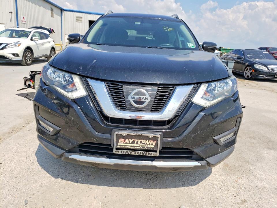 Продажа на аукционе авто 2017 Nissan Rogue, vin: 5N1AT2MT6HC877674, номер лота: 69697946