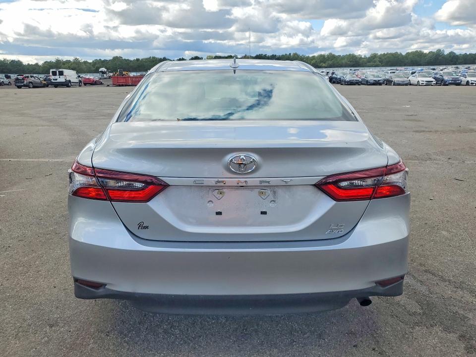 70829466 :رقم المزاد ، 4T1C11BK6RU114603 vin ، 2024 Toyota Camry مزاد بيع