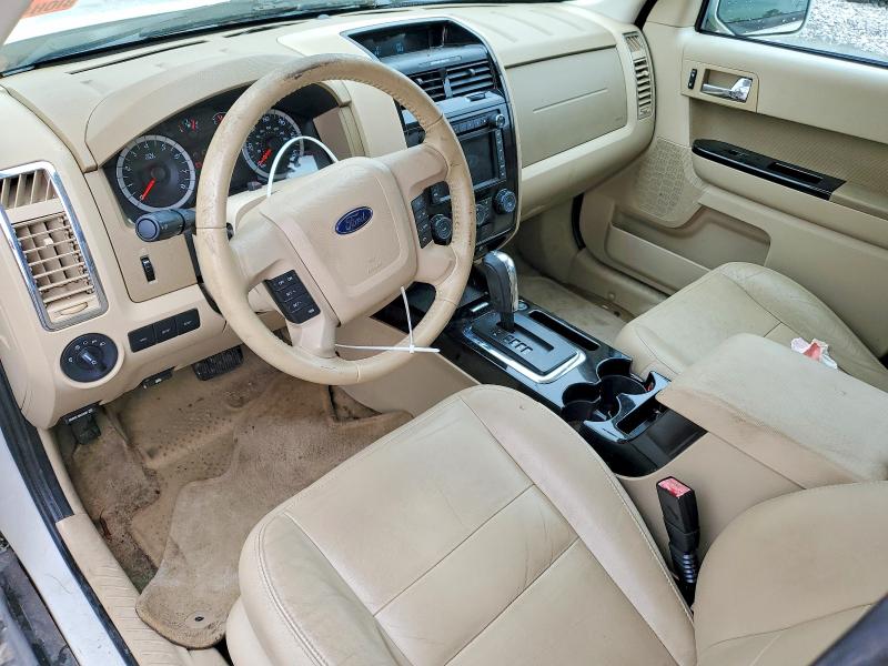 70242396 :رقم المزاد ، 1FMCU9EG5BKA47443 vin ، 2011 Ford Escape مزاد بيع