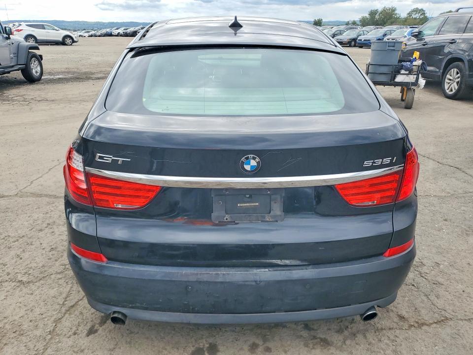71014266 :رقم المزاد ، WBASP2C51BC337833 vin ، 2011 Bmw 535 مزاد بيع