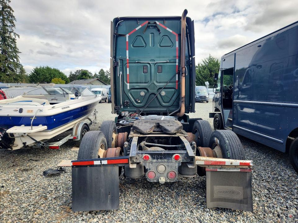 Продаж на аукціоні авто 2010 Freightliner Cascadia 125, vin: 1FUJGLDR3ASAH9235, номер лоту: 68241526