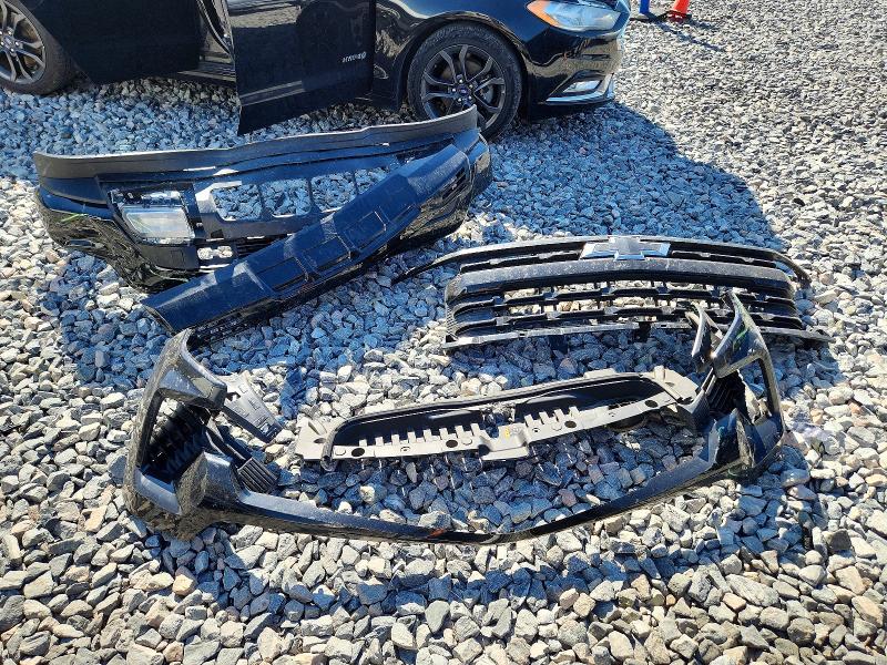 70643676 :رقم المزاد ، 2GCPADED4T1124036 vin ، 2026 Chevrolet Silverado مزاد بيع