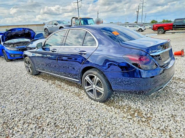 Продаж на аукціоні авто 2017 Mercedes-benz C-class C300 4matic, vin: 55SWF4KB8HU205849, номер лоту: 67190916