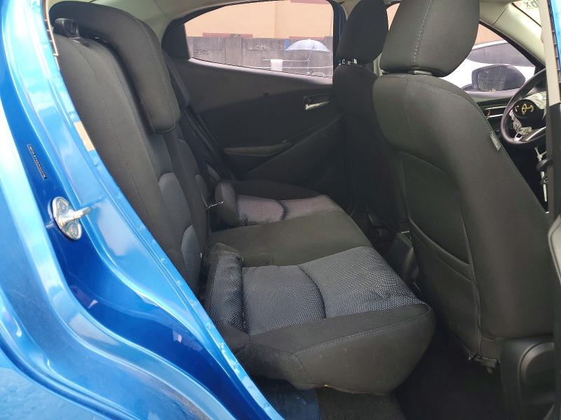 Продажа на аукционе авто 2018 Toyota Yaris Ia, vin: 3MYDLBYV0JY333716, номер лота: 69727896