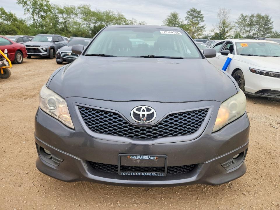 70730166 :رقم المزاد ، 4T1BF3EK7AU114425 vin ، 2010 Toyota Camry مزاد بيع