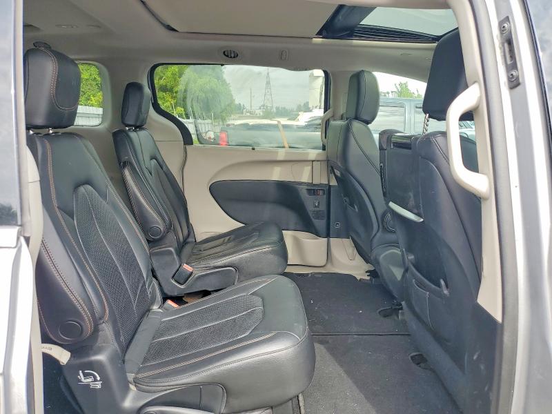 Продаж на аукціоні авто 2018 Chrysler Pacifica, vin: 2C4RC1EG5JR268835, номер лоту: 69308516