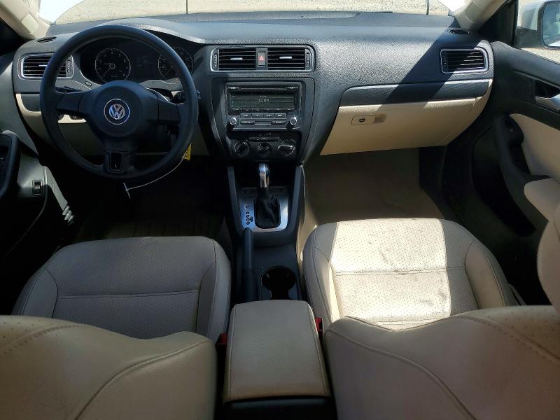 67846086 :رقم المزاد ، 3VWD17AJ4EM420909 vin ، 2014 Volkswagen Jetta مزاد بيع