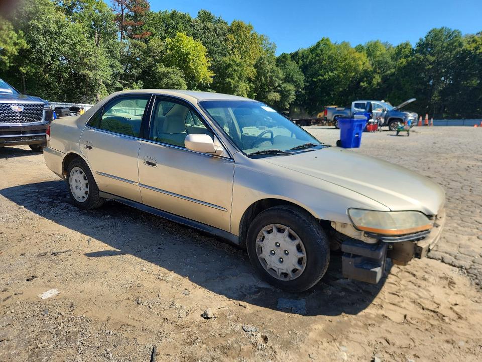 2002 Honda Accord მანქანა იყიდება აუქციონზე, vin: JHMCG56422C005622, აუქციონის ნომერი: 68200456