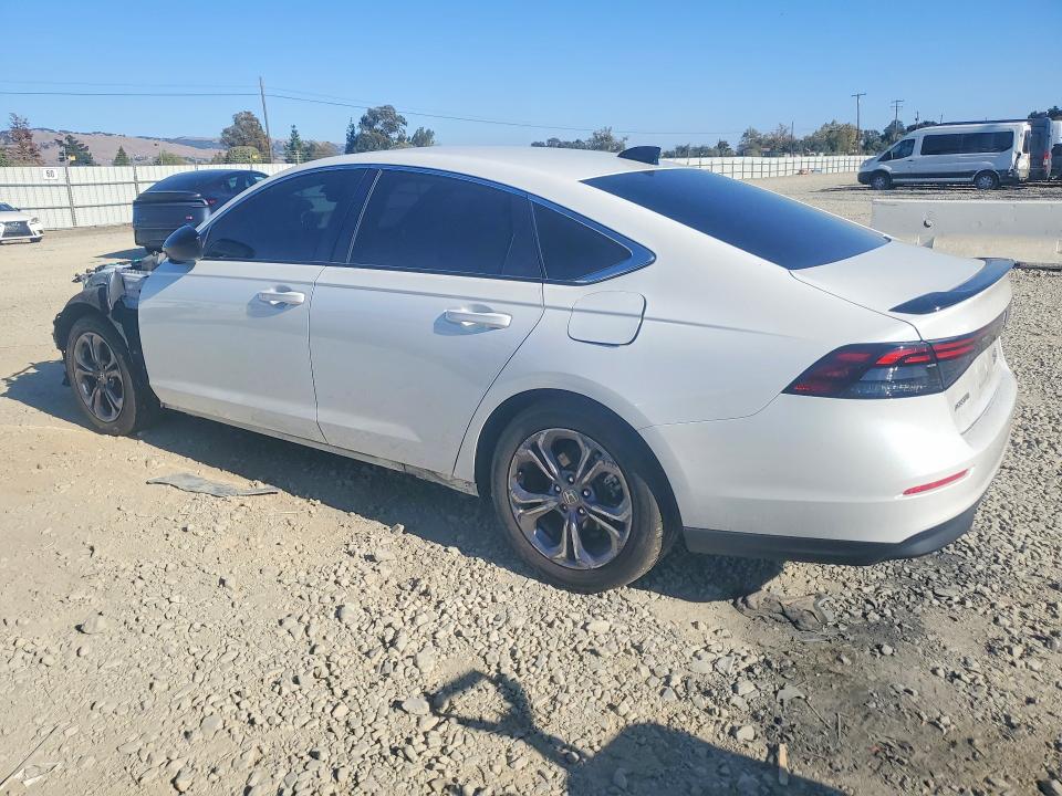 Продажа на аукционе авто 2024 Honda Accord, vin: 1HGCY2F55RA073832, номер лота: 68591876