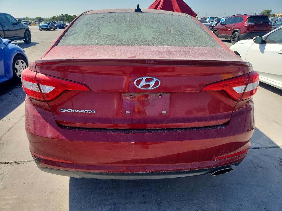 68864586 :رقم المزاد ، 5NPE24AF6FH116132 vin ، 2015 Hyundai Sonata مزاد بيع