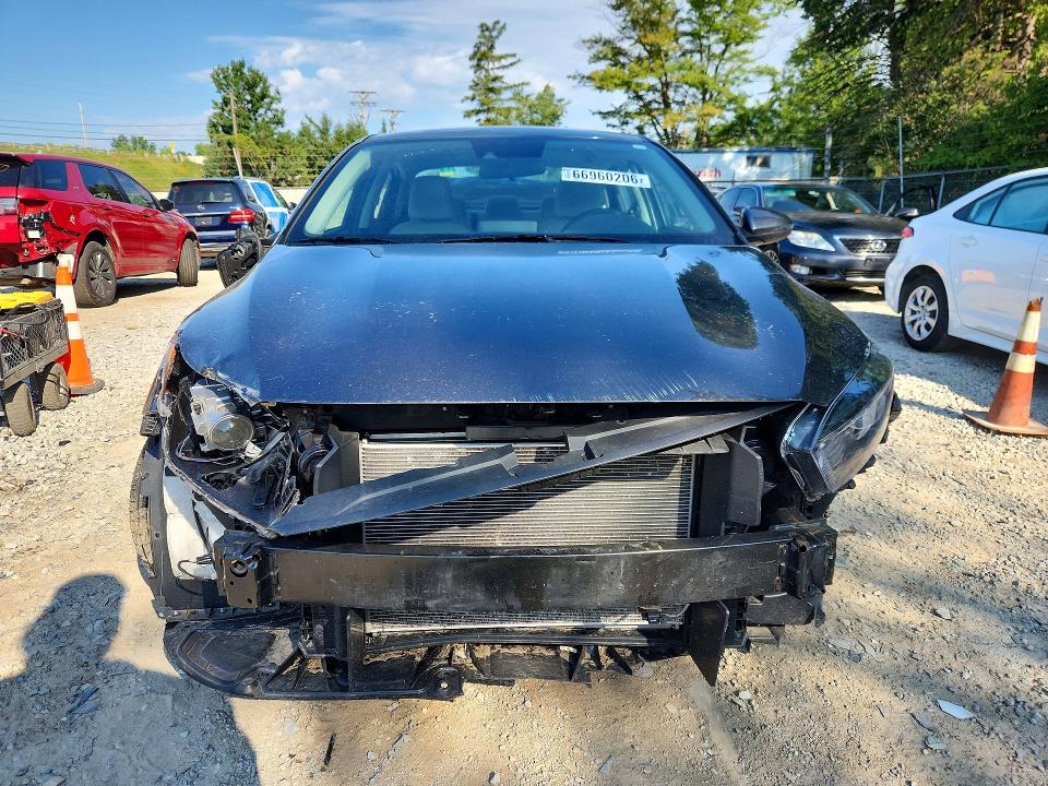 66960206 :رقم المزاد ، 3KPF24AD7NE435528 vin ، 2022 Kia Forte مزاد بيع