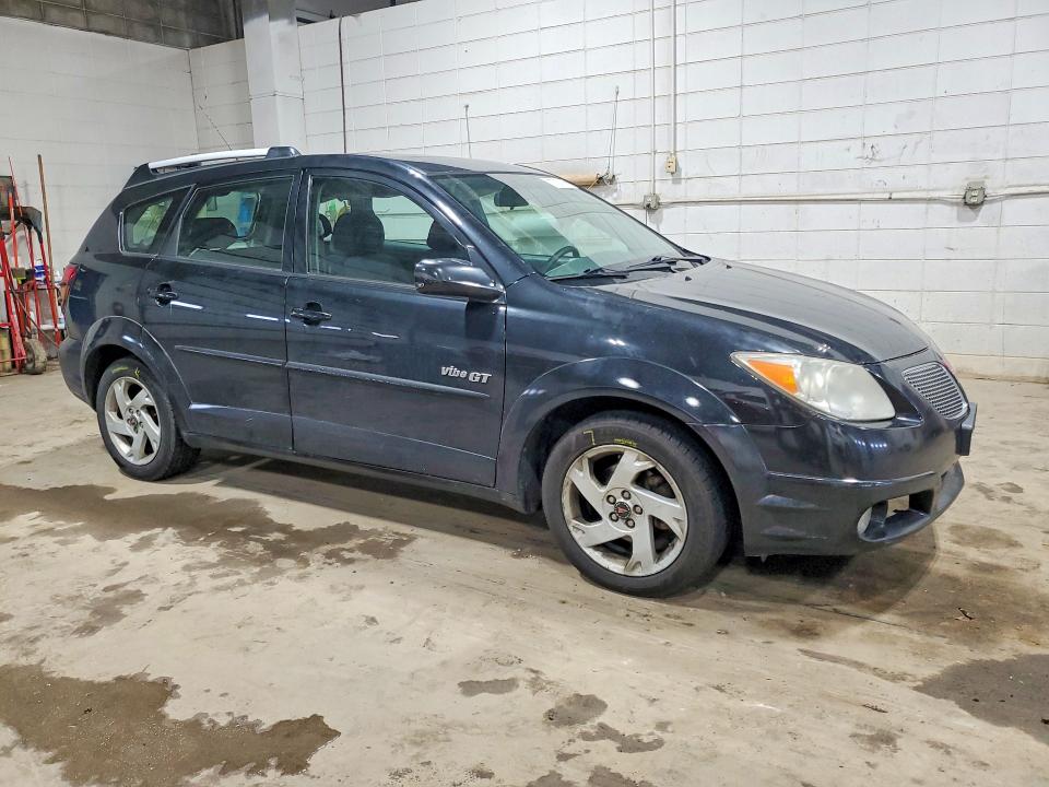 2005 Pontiac Vibe მანქანა იყიდება აუქციონზე, vin: 5Y2SN66L75Z454702, აუქციონის ნომერი: 70703166