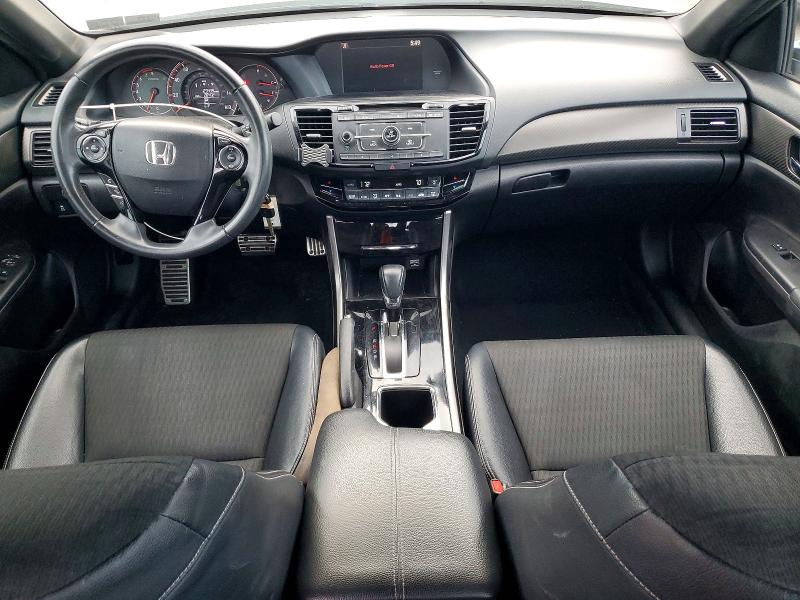 70601446 :رقم المزاد ، 1HGCR2F53HA308157 vin ، 2017 Honda Accord مزاد بيع
