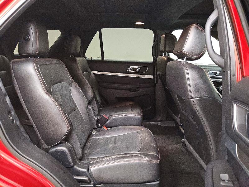 67139906 :رقم المزاد ، 1FM5K8GT3HGD85728 vin ، 2017 Ford Explorer مزاد بيع