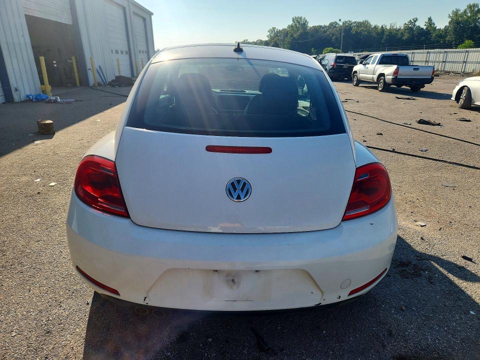 69774606 :رقم المزاد ، 3VWHP7AT6CM638431 vin ، 2012 Volkswagen Beetle مزاد بيع